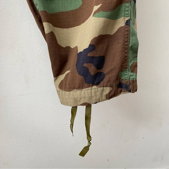 Vintage Military Camo Cargo Pants - Picture 3 of 13